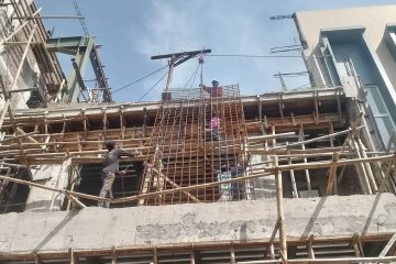 konstruksi baja gudang