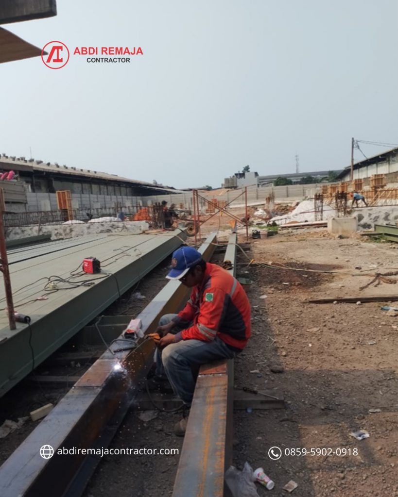 konstruksi baja gudang