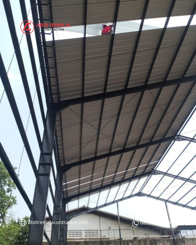 konstruksi baja gudang