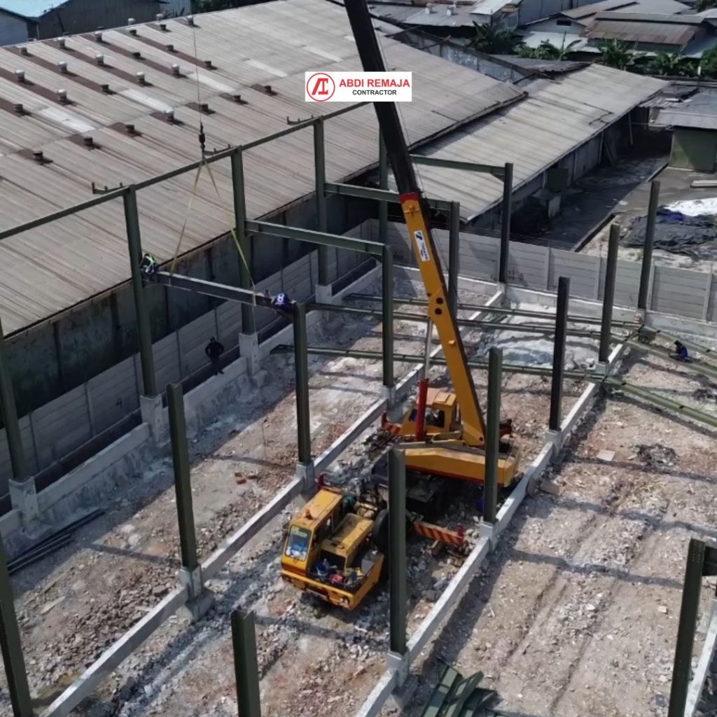 Proyek konstruksi baja