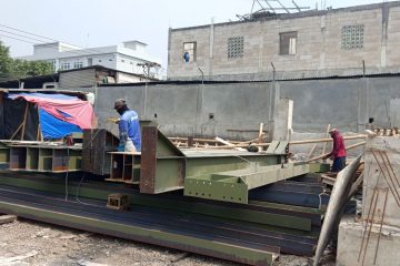 proyek konstruksi gudang